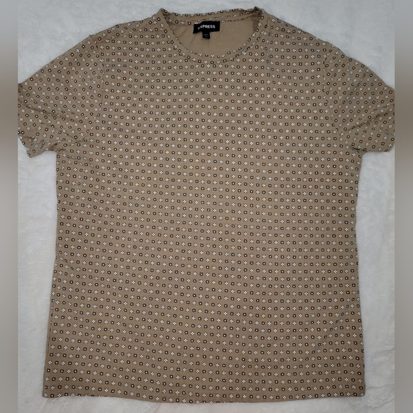 Express Tan Short Sleeve Tee with Checkered Pattern - Picture 1 of 6